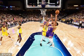 动物而闻名 动物而闻名